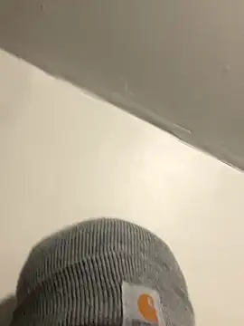 youngbull dada online show from 4, 12, 2025