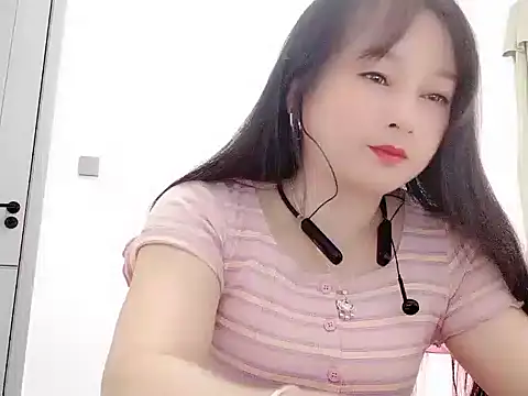 Snapshot of Alice-Baby520 chatting on 4, 11, 2025 Alice-Baby520 online show from 4, 11, 2025