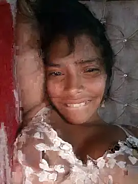 Snapshot of Antonela_besos chatting on 3, 11, 2025 Antonela besos online show from 3, 11, 2025