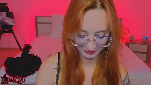 Snapshot of WICKEDEMBER chatting on 5, 7, 2026 WICKEDEMBER online show from 5, 7, 2026