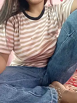 Saniya76 online show from 6, 5, 2026