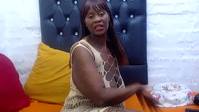 AUGUSTBLOOMxx online show from 26, 11, 2025