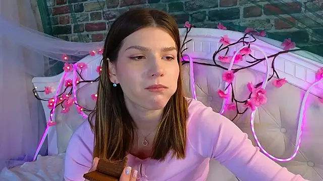 Snapshot of WilmaJohnson chatting on 13, 3, 2026 WilmaJohnson online show from 13, 3, 2026