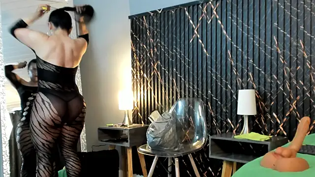 clara heat online show from 22, 7, 2026