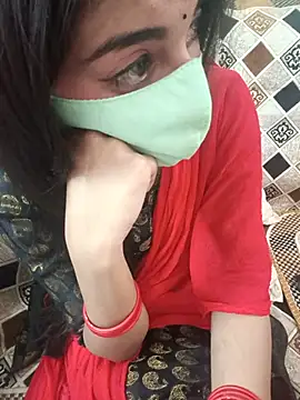 Snapshot of Tamil_White_Rose chatting on 17, 7, 2026 Tamil White Rose online show from 17, 7, 2026