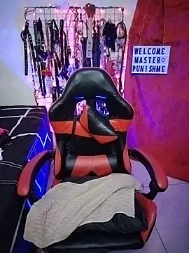 Snapshot of sexysubMila chatting on 11, 3, 2026 sexysubMila online show from 11, 3, 2026