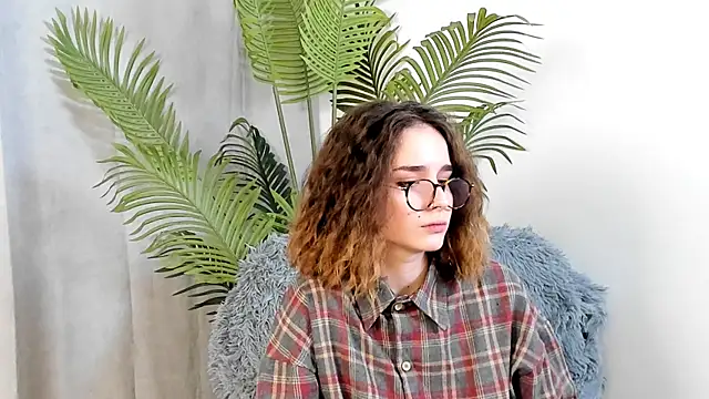 JeniseDancer online show from 4, 11, 2025