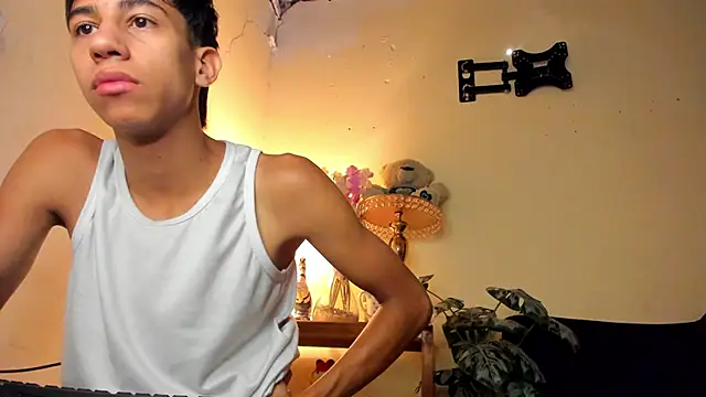 lucian davii online show from 5, 12, 2025