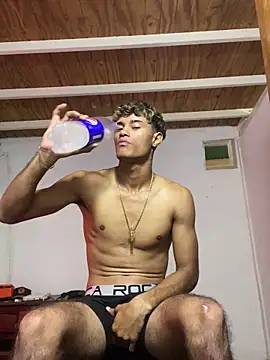 Snapshot of meliodas_23cm chatting on 20, 12, 2025 meliodas 23cm online show from 20, 12, 2025