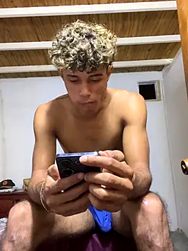 Snapshot of meliodas_23cm chatting on 6, 1, 2026 meliodas 23cm online show from 6, 1, 2026