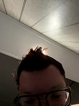 Mr-Red1997 online show from 5, 11, 2025