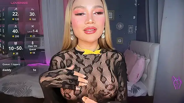 Tsfoxyangelx online show from 17, 6, 2026