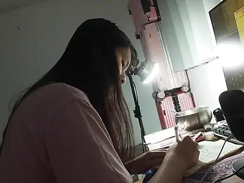 RebelAura online show from 28, 7, 2026