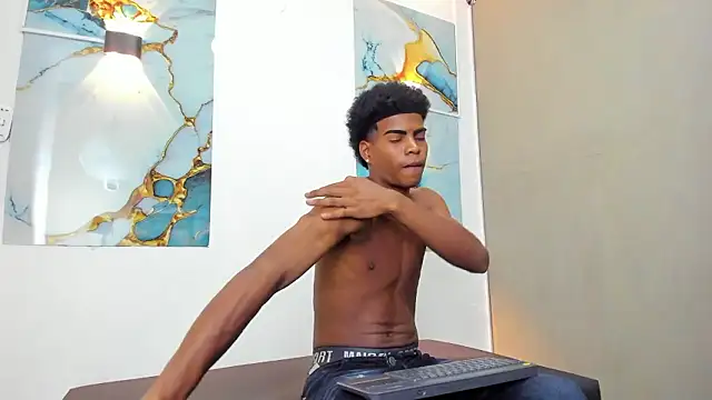 XAVI LEE online show from 16, 3, 2026