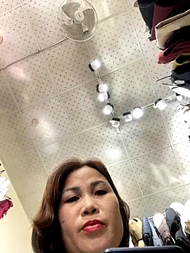 Liliy2x online show from 4, 11, 2025