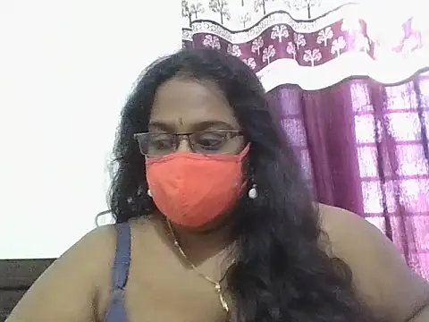 hootypriya online show from 7, 3, 2026