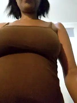 Mommy Sienna online show from 4, 12, 2025