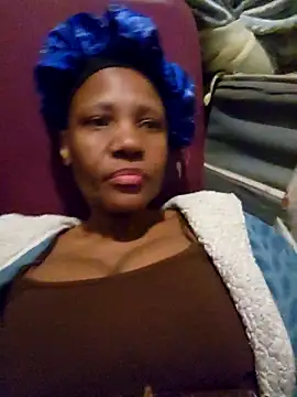 Mommy Sienna online show from 27, 4, 2026
