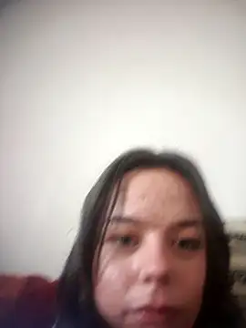 Leacouturierrr online show from 4, 11, 2025