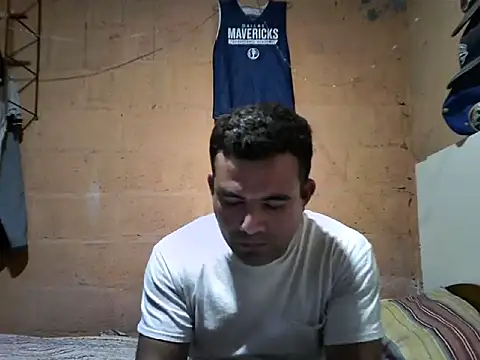 Snapshot of Joe_hotsex chatting on 18, 11, 2025 Joe hotsex online show from 18, 11, 2025