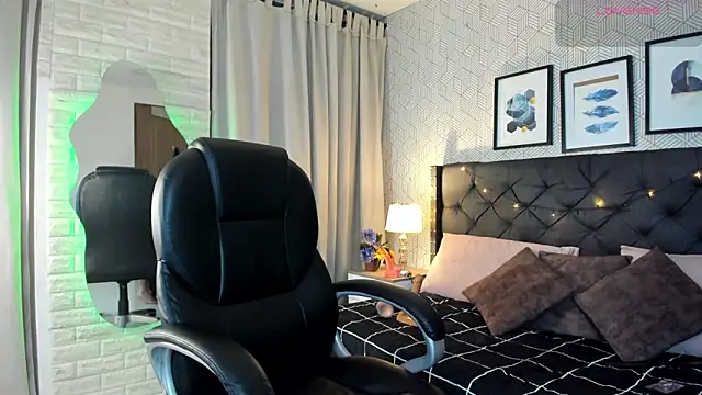 valentina  desire online show from 20, 3, 2026