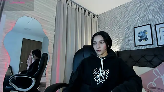 valentina  desire online show from 7, 5, 2026
