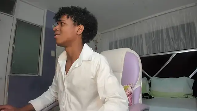 Santy bigcock 01 online show from 22, 3, 2026