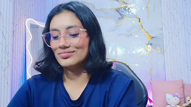 PEACHY TAY online show from 19, 7, 2026