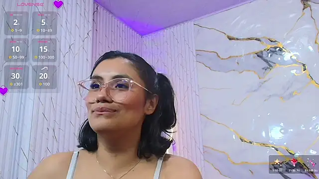 PEACHY TAY online show from 28, 7, 2026