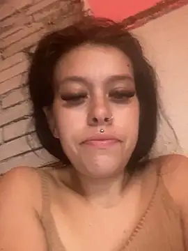 Snapshot of letty125 chatting on 10, 11, 2025 letty125 online show from 10, 11, 2025