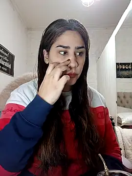 nahiarabiel33 online show from 27, 6, 2026