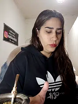 nahiarabiel33 online show from 30, 6, 2026