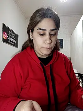nahiarabiel33 online show from 2, 7, 2026