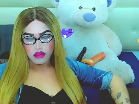 Snapshot of NharaBigCock chatting on 30, 6, 2026 NharaBigCock online show from 30, 6, 2026