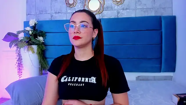 SaraAlvarezx online show from 6, 3, 2026