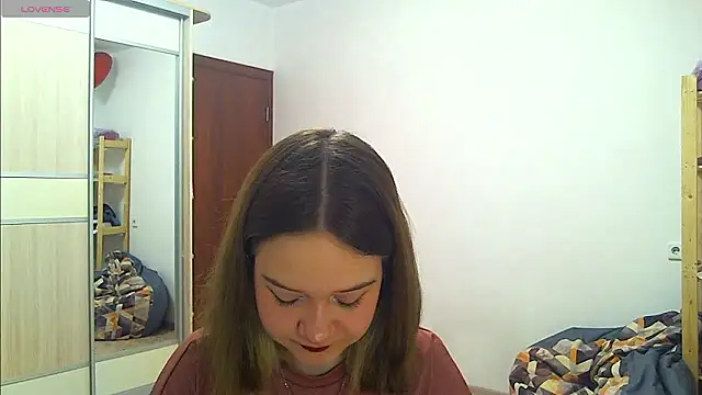 AlissaGerardo online show from 9, 2, 2026