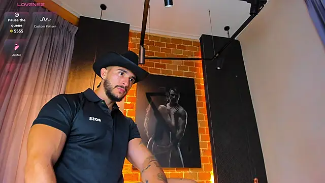 Scottfishcer1 online show from 7, 1, 2026