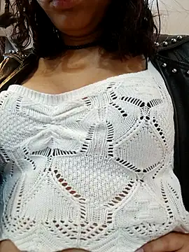 Snapshot of monFrandyd chatting on 12, 11, 2025 monFrandyd online show from 12, 11, 2025