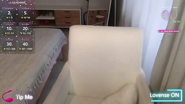 Snapshot of PolinaXXXXJones chatting on 2, 12, 2025 PolinaXXXXJones online show from 2, 12, 2025