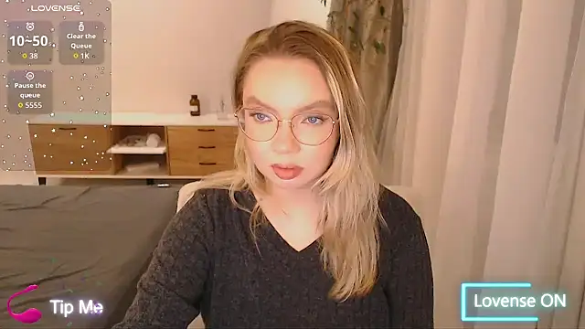 Snapshot of PolinaXXXXJones chatting on 7, 2, 2026 PolinaXXXXJones online show from 7, 2, 2026