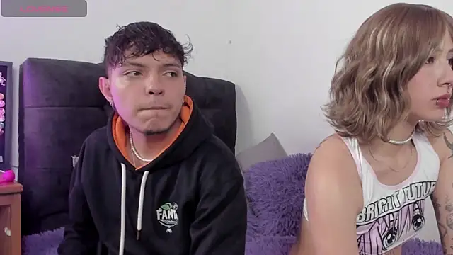 Snapshot of MidNightTouch-21 chatting on 4, 2, 2026 MidNightTouch-21 online show from 4, 2, 2026