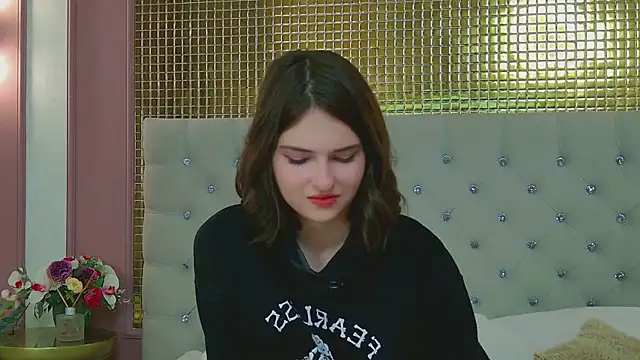 Snapshot of Ruby_de_Cherry chatting on 15, 11, 2025 Ruby de Cherry online show from 15, 11, 2025