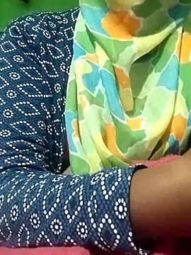 Snapshot of Hott_minesh chatting on 16, 11, 2025 Hott minesh online show from 16, 11, 2025