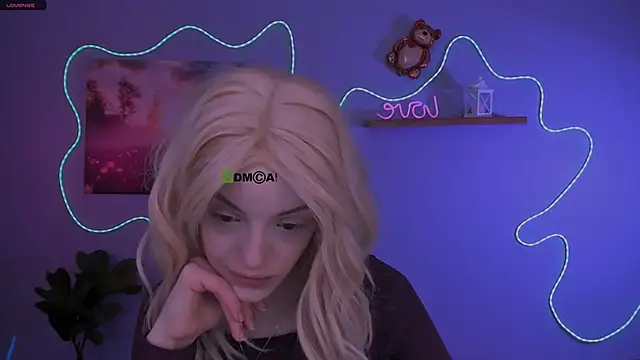 mia starrr  online show from 10, 3, 2026