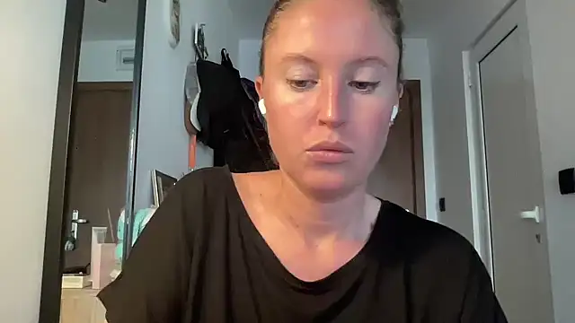 Snapshot of Ameli8 chatting on 22, 11, 2025 Ameli8 online show from 22, 11, 2025