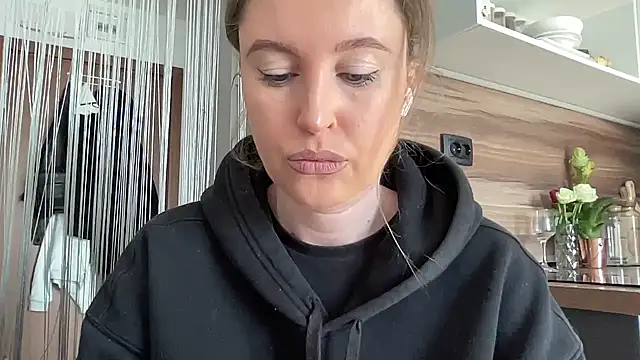 Snapshot of Ameli8 chatting on 1, 3, 2026 Ameli8 online show from 1, 3, 2026