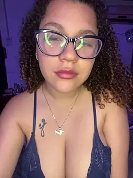 Snapshot of Lolavenezia chatting on 30, 11, 2025 Lolavenezia online show from 30, 11, 2025