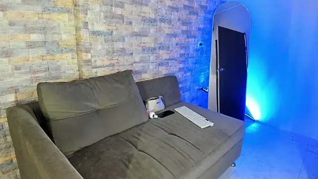 valen gill online show from 7, 3, 2026