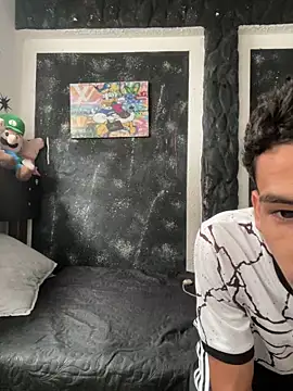 teencutee online show from 13, 11, 2025