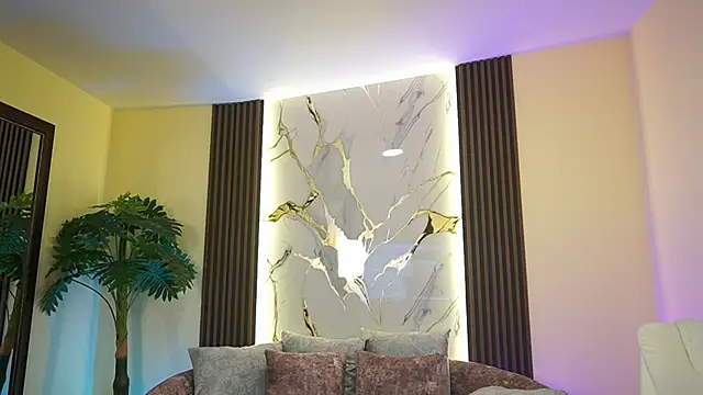 TessaaFox online show from 2, 12, 2025